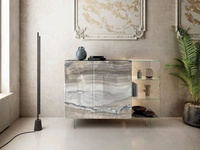 Madia 36e8 Glass 1346 in vetro con ante effetto marmo e teche in vetro extrachiaro di Lago