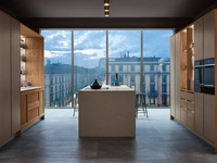 Cucina Moderna Milano 08 con isola in laccato Beige e Rovere Nodoso chiaro di Veneta Cucine